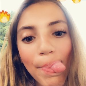 Meet your Posher, Giulia